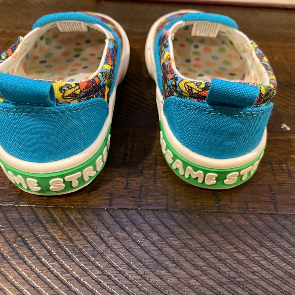 Kids Slip-On Canvas Shoes in Multicolor and Blue - Picture 4 of 5
